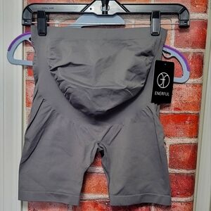 Maternity wear over belly shorts by Enerful. Size small charcoal color.